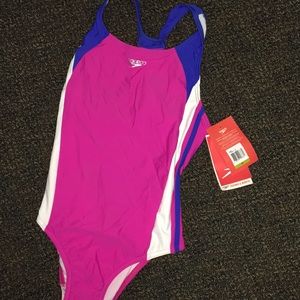 NWT speedo